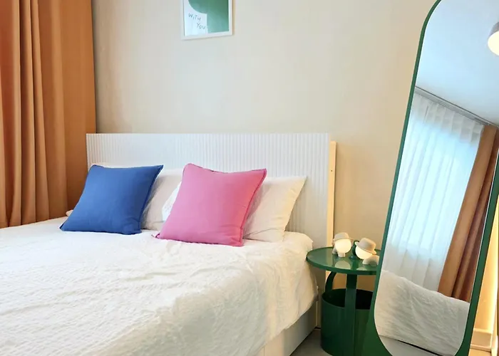 외국인전용sinchon Station Walks 3 Minutes Airport Railroad Near Hongdae Free Bag Drop Villa *