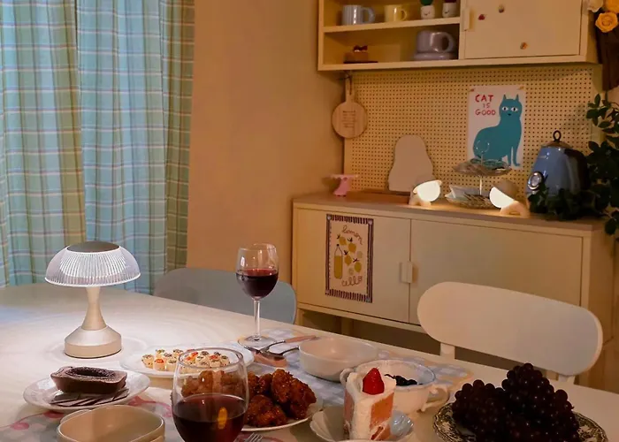 Villa 외국인전용sinchon Station Walks 3 Minutes Airport Railroad Near Hongdae Free Bag Drop Seoul
