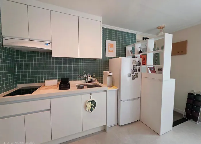 Villa 외국인전용sinchon Station Walks 3 Minutes Airport Railroad Near Hongdae Free Bag Drop